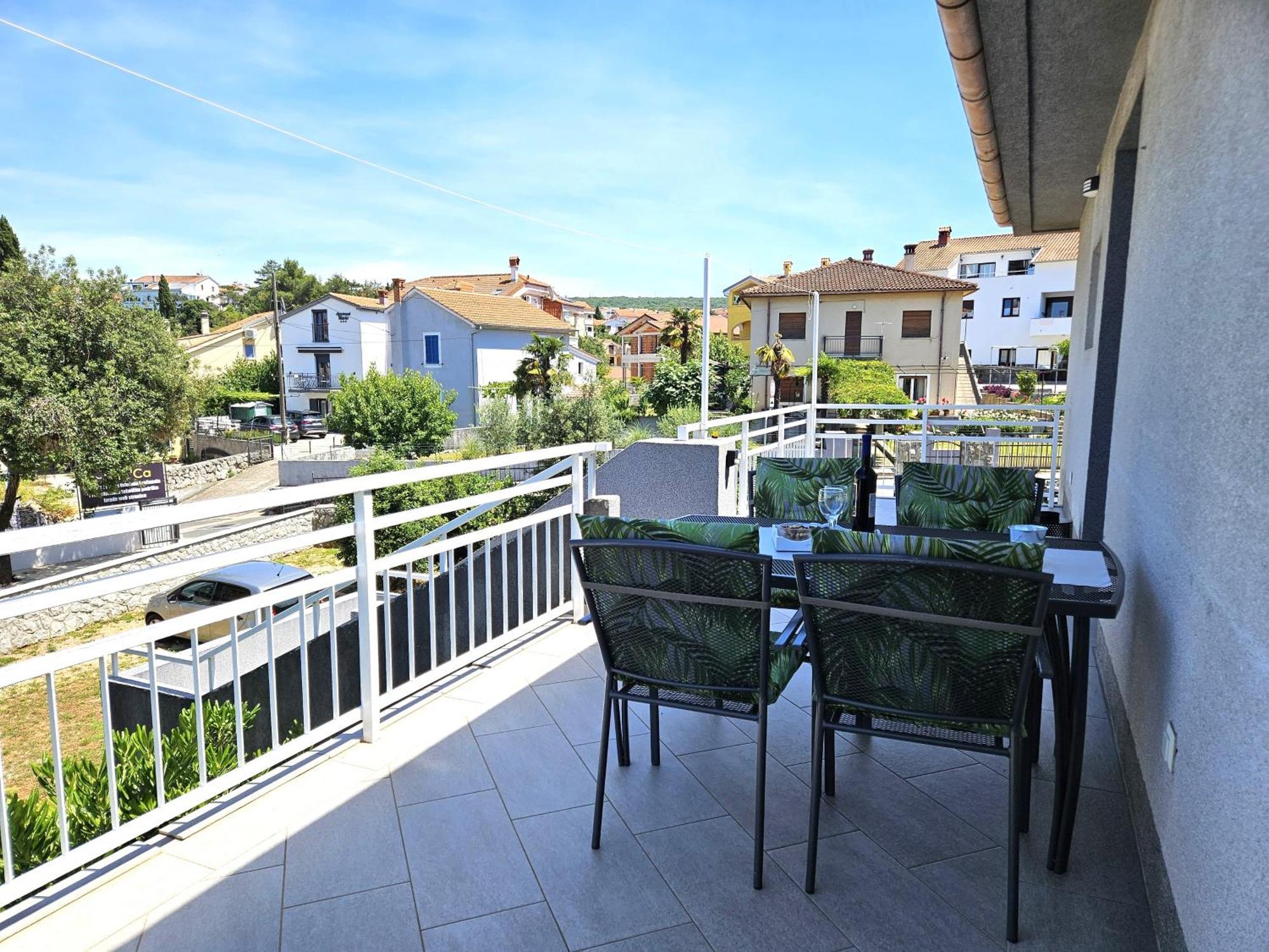 Apartment Olga Malinska Bagian luar foto